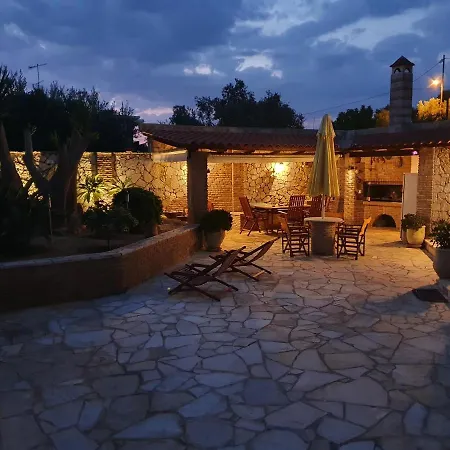 Petrino Guesthouse Gialova Zewnętrze zdjęcie